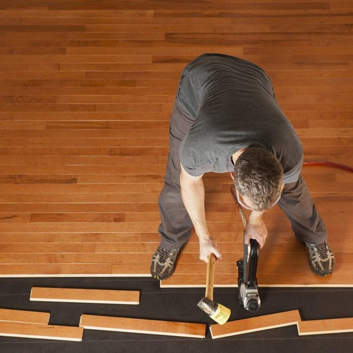 dfh17sep035_80066764_12 sell your home installing hardwood floors